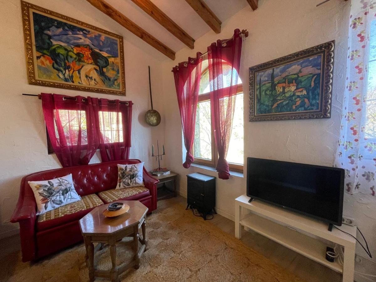 Casa Fidelina II Miraflores De La Sierra Bagian luar foto