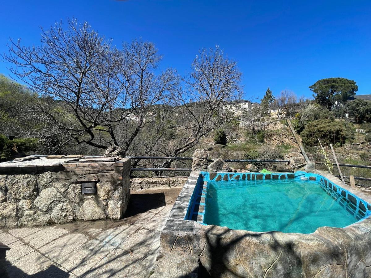 Casa Fidelina II Miraflores De La Sierra Bagian luar foto