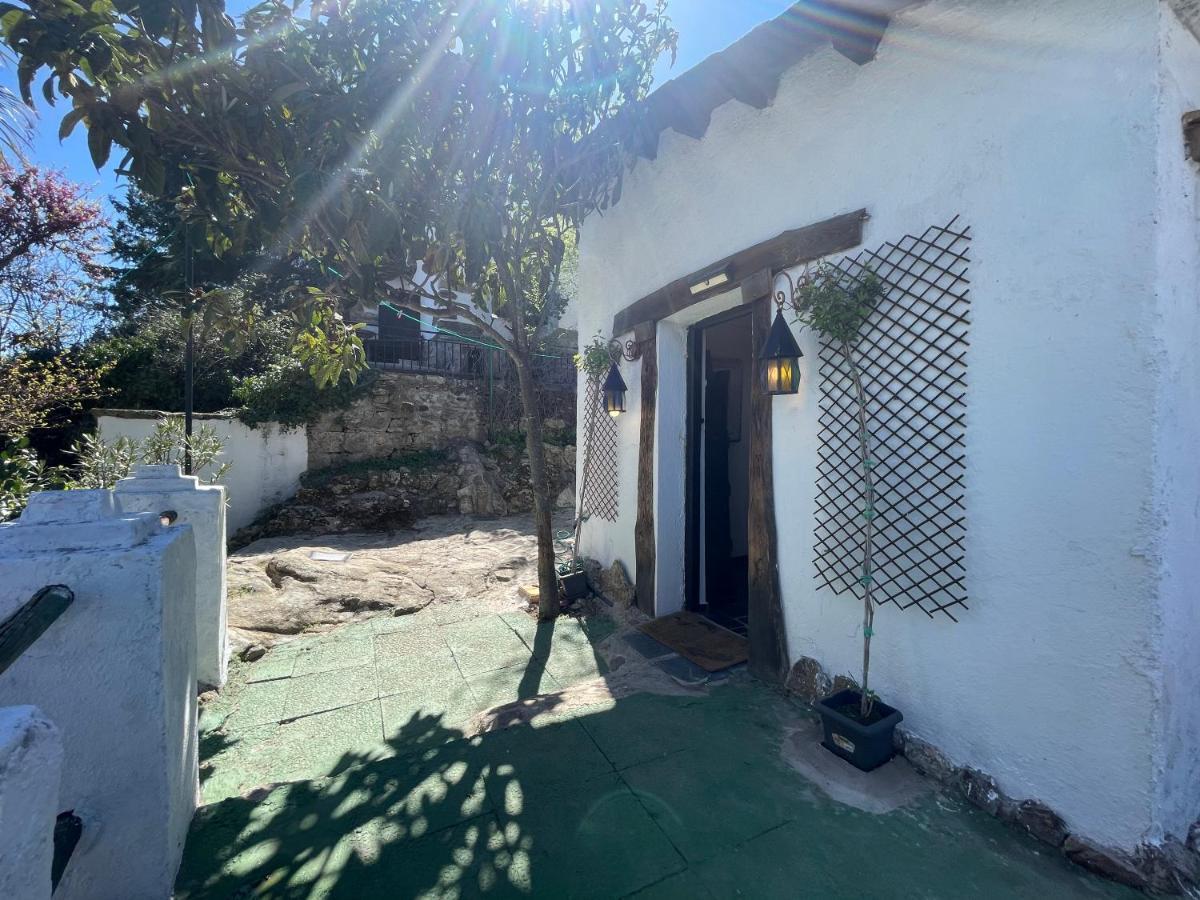 Casa Fidelina II Miraflores De La Sierra Bagian luar foto